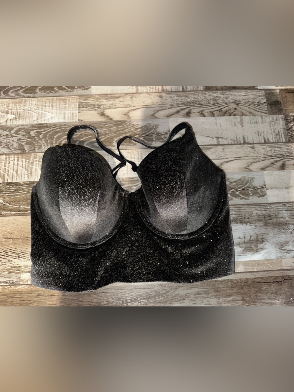 NWT 38DD Victoria secret sparkle bra /crop